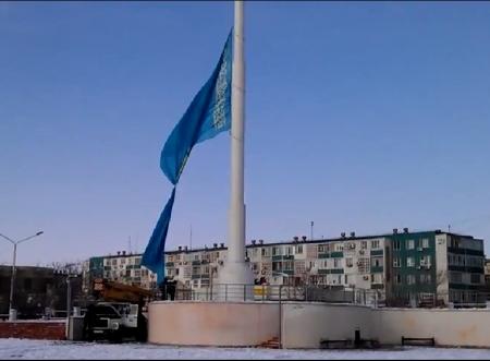 12 марта 2012 года. Актау.Подъем флага. ВИДЕО