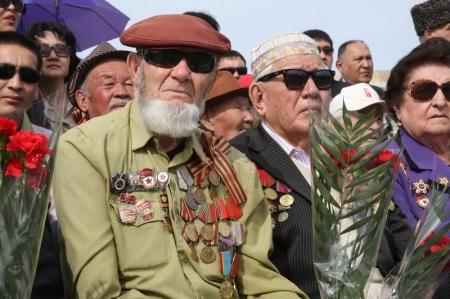В Актау ко Дню Победы ветераны получат по 100 тысяч тенге